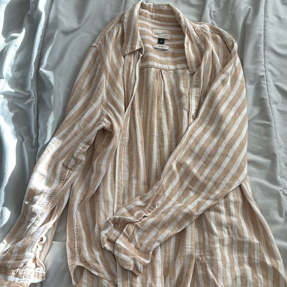 Universal thread button up